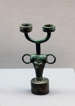 千年燈火 中國古代照明器具的藝術(shù)與智慧